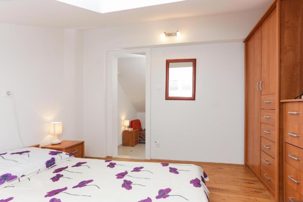 City Center Apartment Larica ドゥブロブニク エクステリア 写真